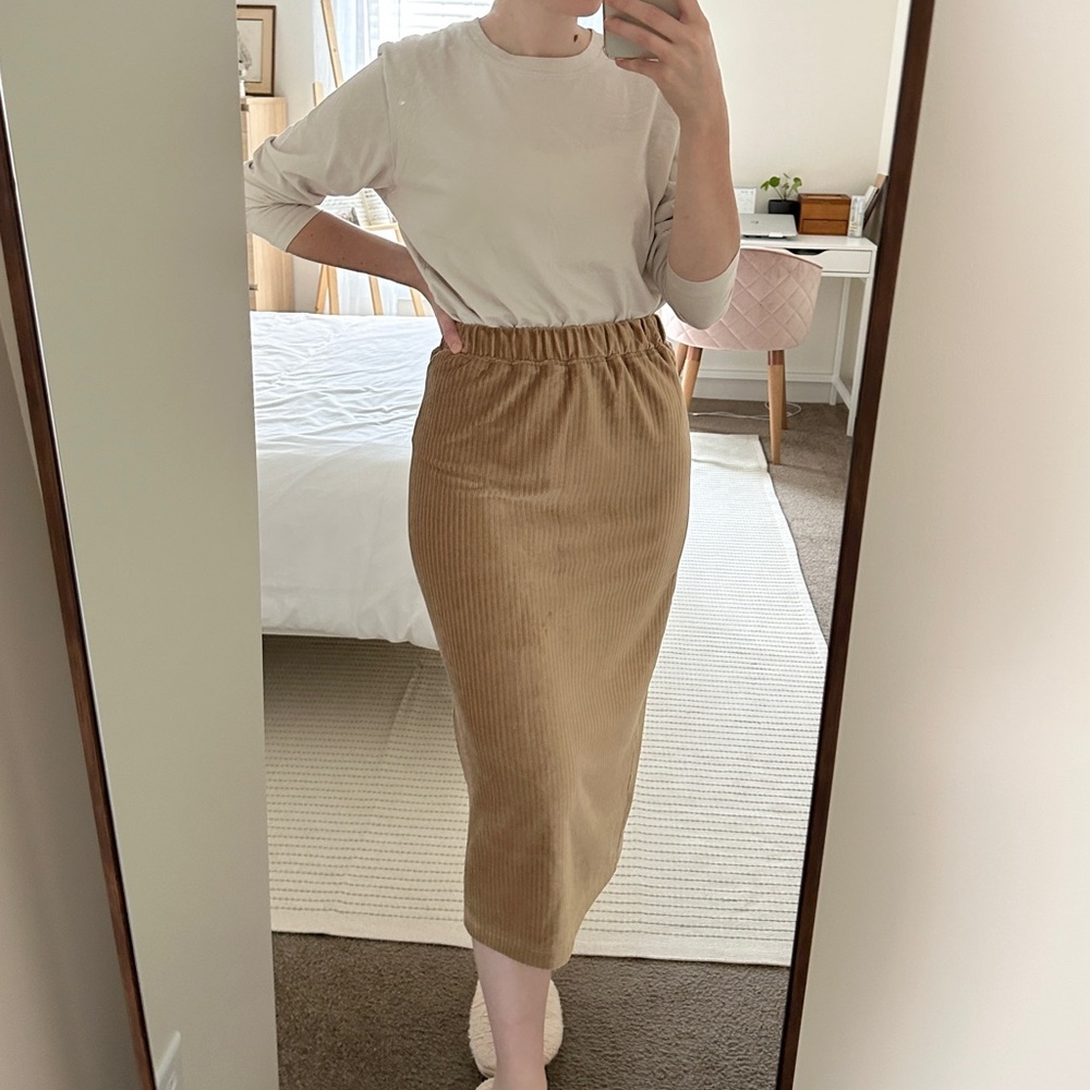 velvet midi skirt